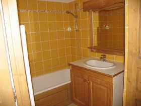 Achat/Vente -  - Appartement - LANSLEVILLARD